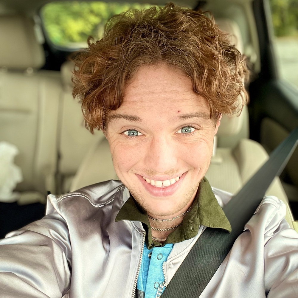 Meet your Posher, Tobin